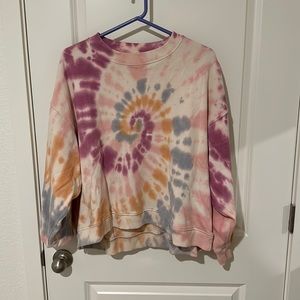 American Eagle Oversized tie dye crewneck. Size small